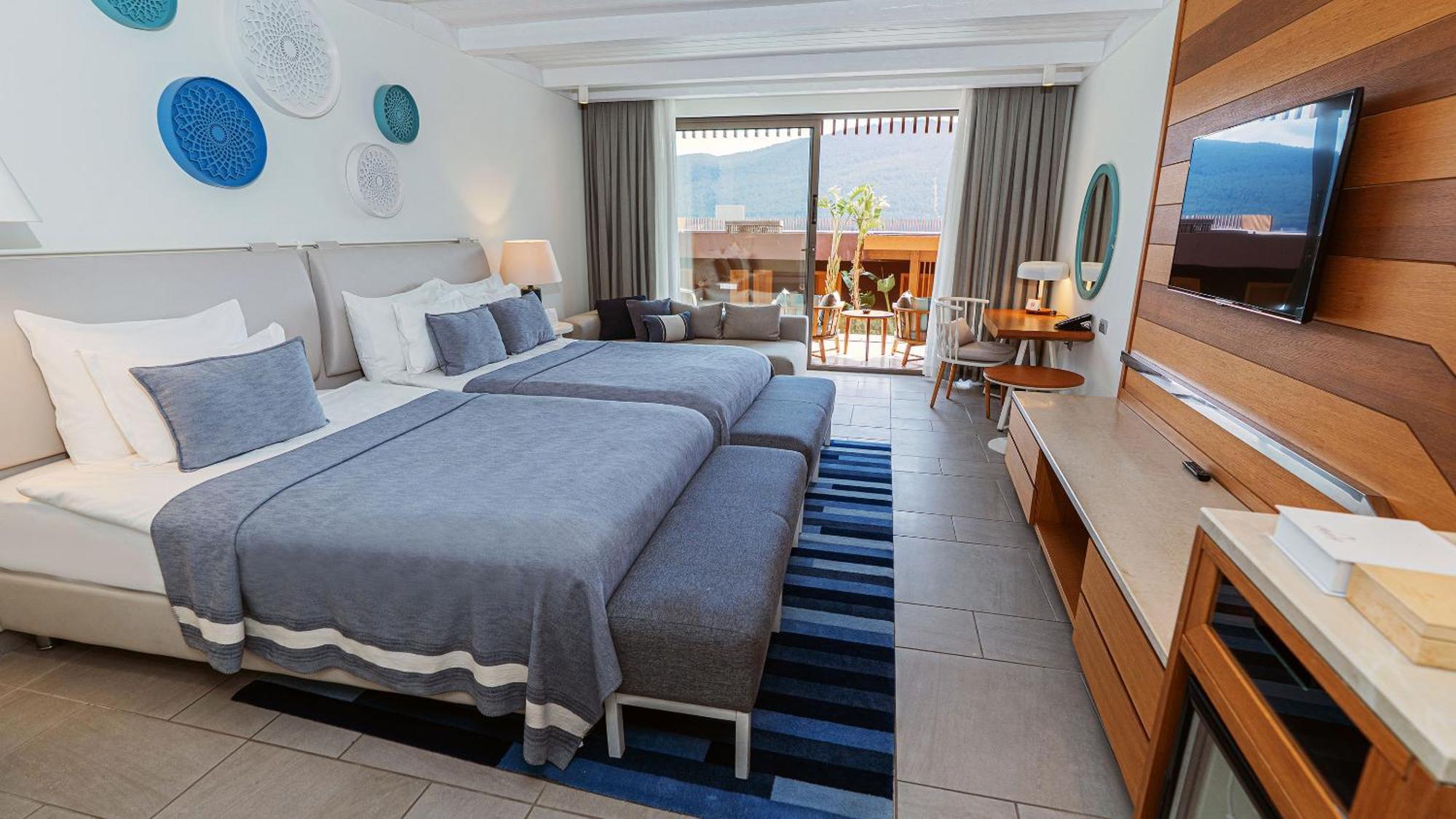 Titanic Deluxe Bodrum Resort