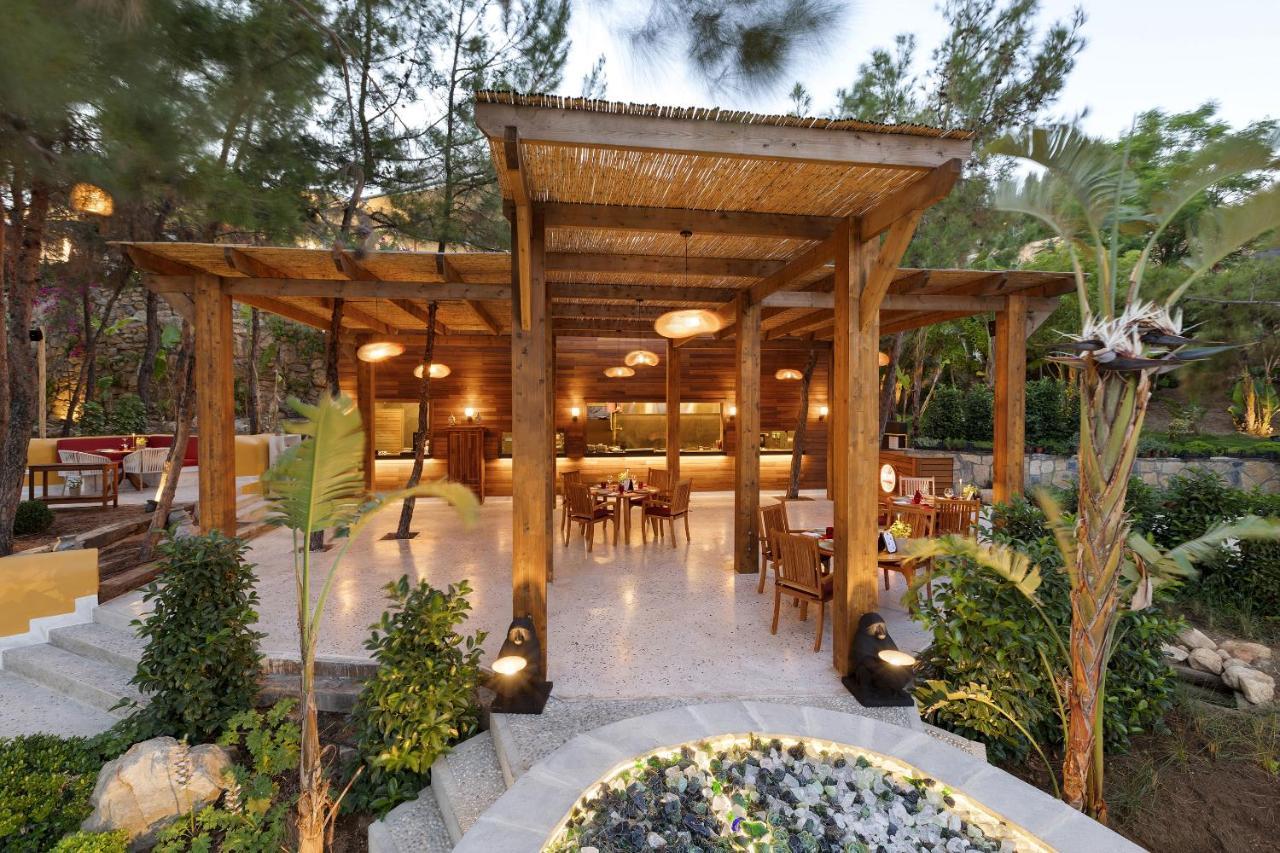 Titanic Luxury Collection Bodrum Resort