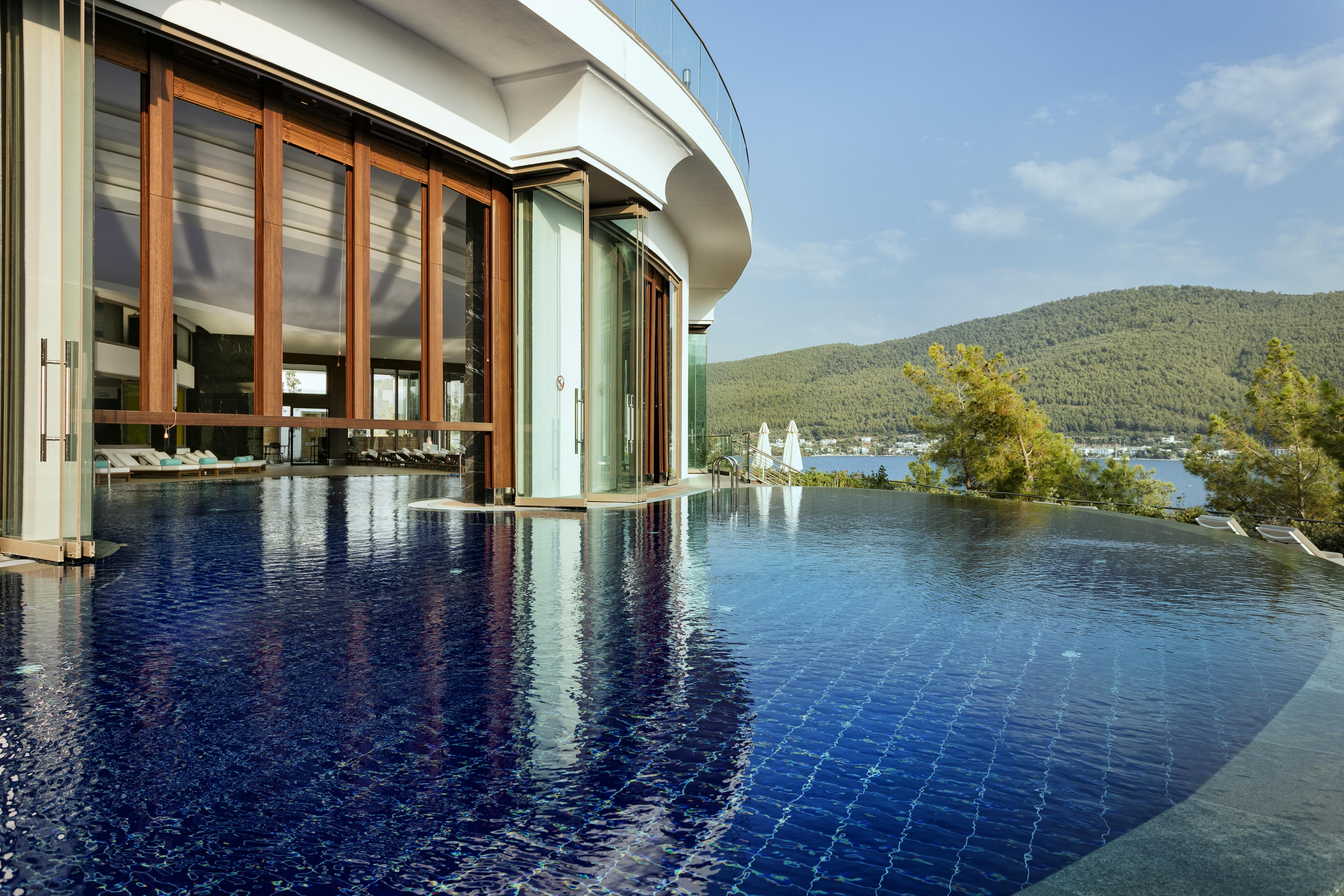 Titanic Luxury Collection Bodrum Resort